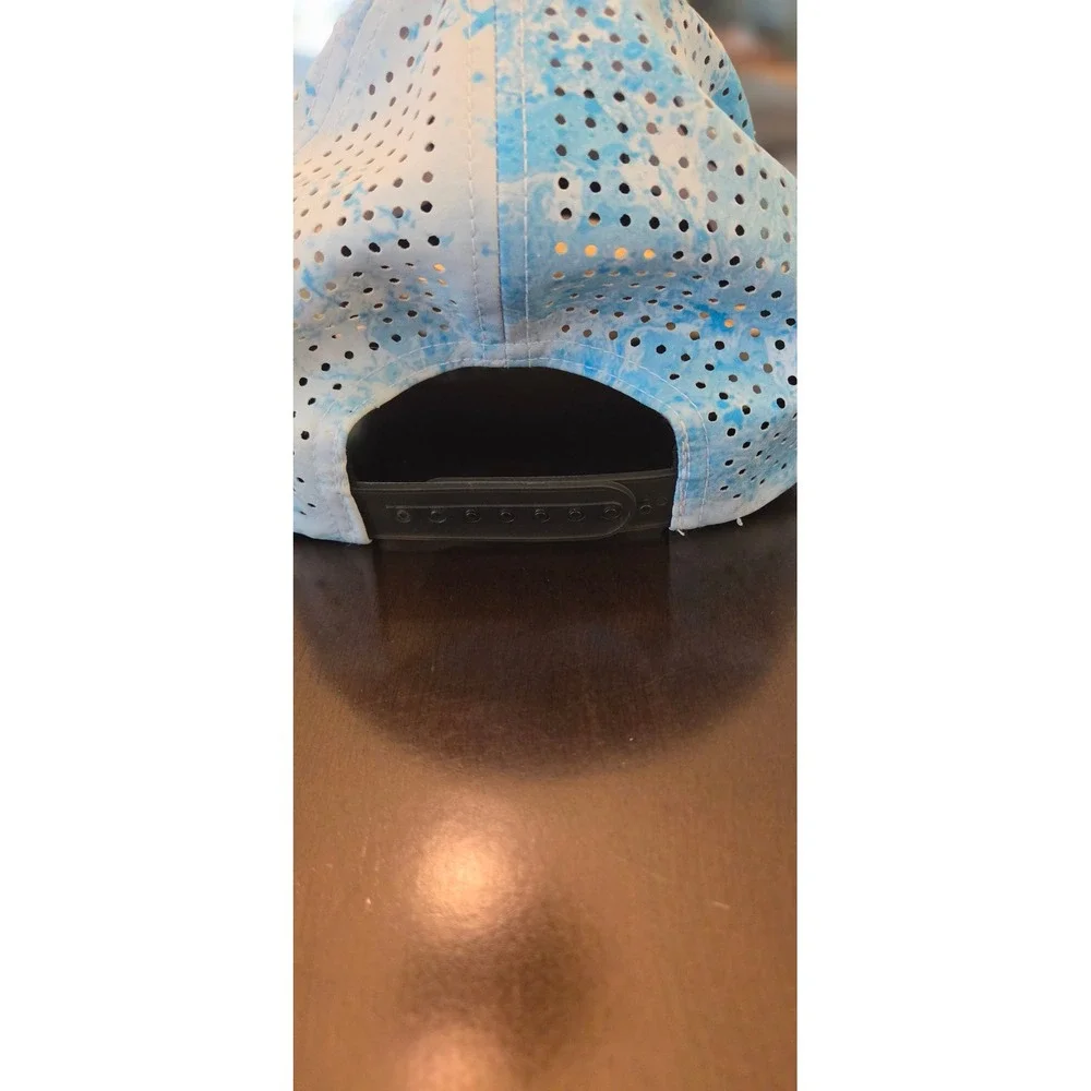 Realtree Fishing Hat Mens OSFM Blue Camo Excellent Perforated Snapback Cap. NWOT
